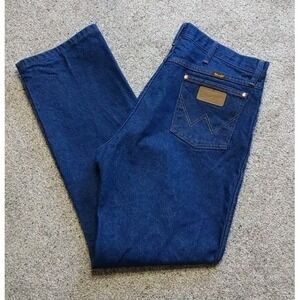 New Wrangler 13MWZ Cowboy Cut Jeans Men's Size 36x30 Medium Wash Western Rugged